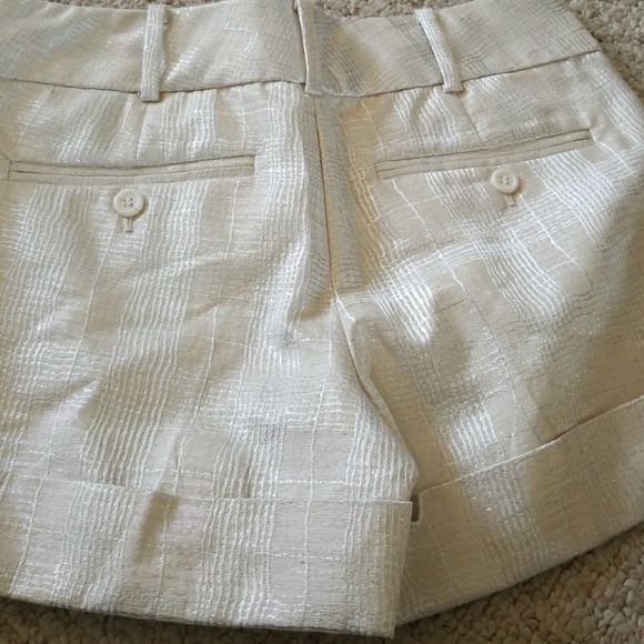 Shorts - Picture 4 of 4